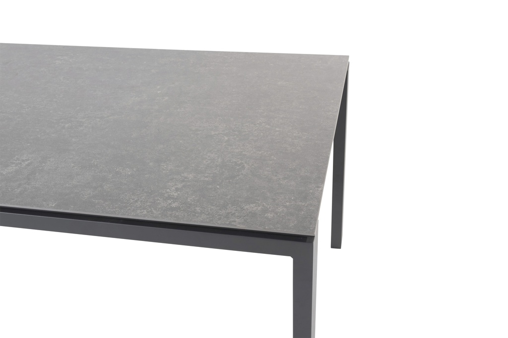 Table de jardin LAFITE en aluminium anthracite et plateau en céramique - TASTE by 4 seasons outdoor